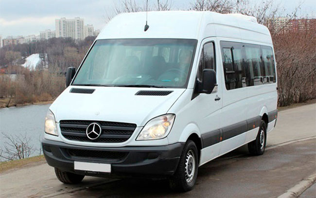 Микроавтобус Mercedes-Benz Sprinter